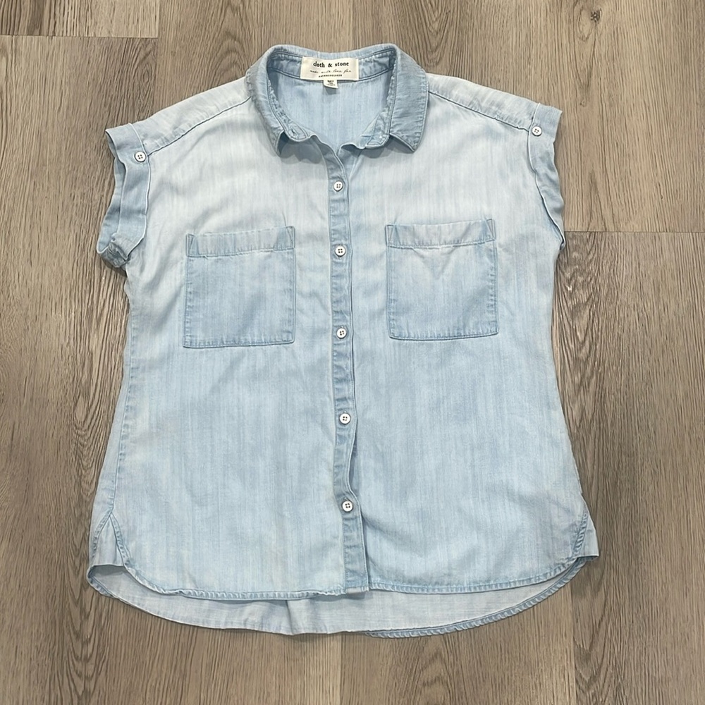 Cloth and stone top